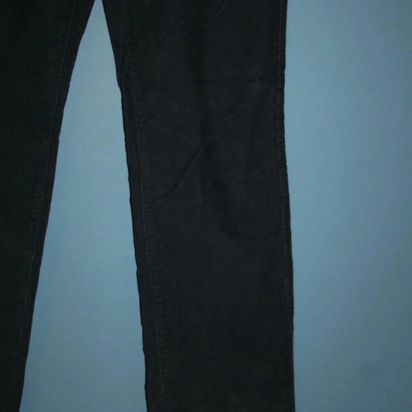 Men's L.L.Bean Stretch Country Corduroy Pants, Standard Fit, Plain Front 35W/32" - Picture 6 of 12